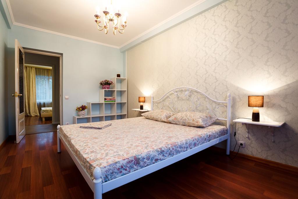 Chornovola Avenue Apartment Λβιβ Εξωτερικό φωτογραφία