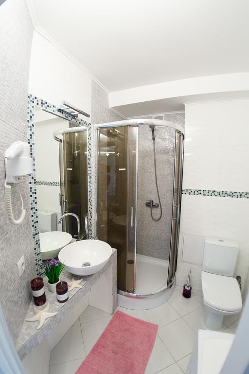 Chornovola Avenue Apartment Λβιβ Εξωτερικό φωτογραφία
